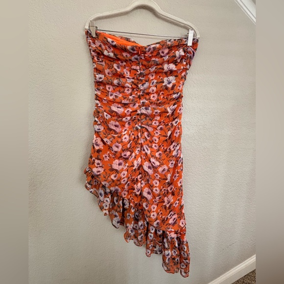 Emory Park ruched strapless dress - Picture 2 of 3